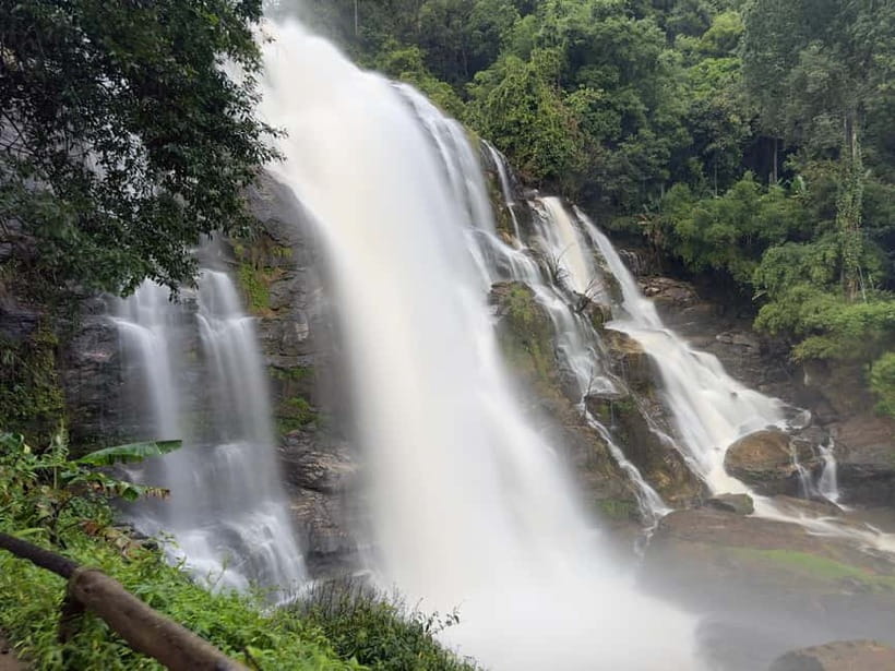 Chiangmai : Doi Inthanon unseen spot , Rice terrace & temple - Rice terraces at Doi Inthanon: rainy-season views that actually change