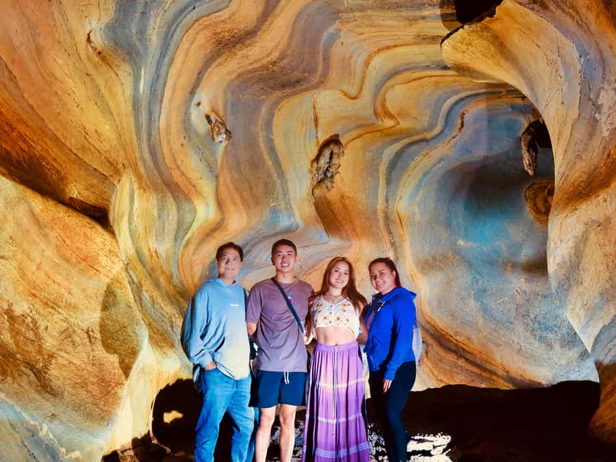 Chiangmai : Rainbow Cave , Unseen Canyon and Lanna temple - Ob Kan Valley: a narrow rocky walk with a stream