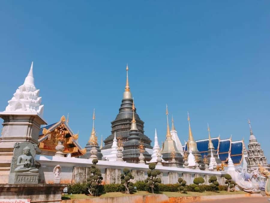 Chiangmai : Sticky waterfall & Land of angels & Wat ban den. - Who this tour suits best (and who should think twice)