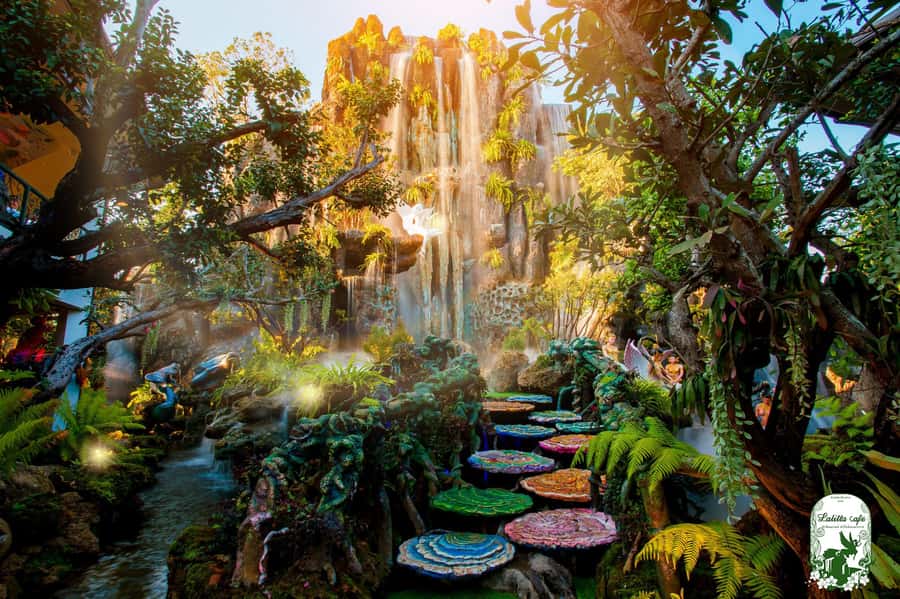 Chiangmai to Chiangrai: 3 Temples, Hot Springs& Lalitta Cafe - Blue Temple (Wat Rong Suea Ten): vivid, playful, and different