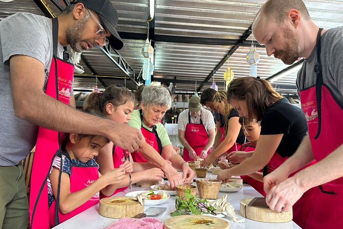 Cooking Class with Organic Farm in Chiang Mai - Timing and getting there: 9:00 am starts and 6 hours of real fun