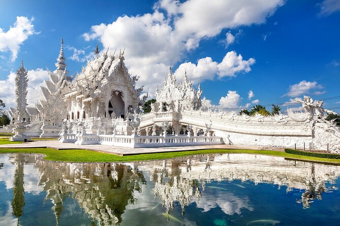 Customized Full Day Tour to Chiang Rai from Chiang Mai - A 7:00 AM start with hotel pickup: how the day really works