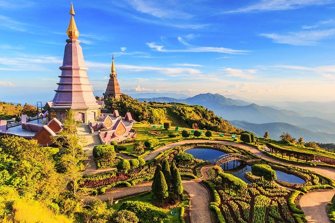 Doi Inthanon National Park Full Day Tour from Chiang Mai - Entering Doi Inthanon: why this day trip feels special