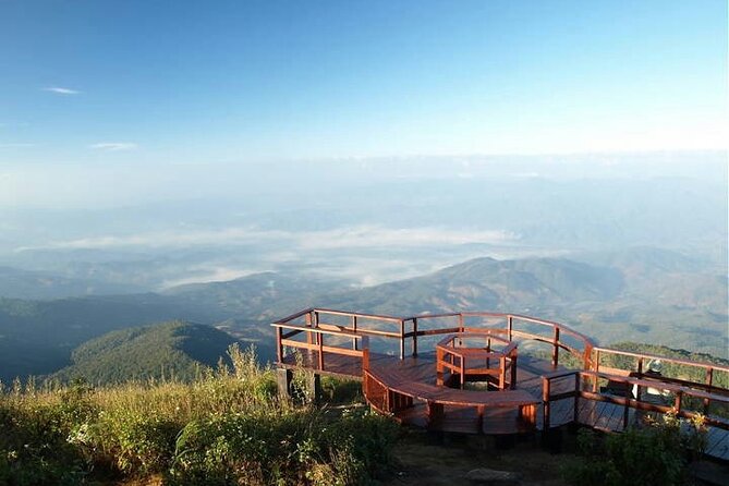 Doi Inthanon National Park with Nature Trail Trekking 1-Day Tour - Guides and pacing: why it can feel smooth—or not