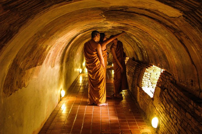 Doi Suthep and Wat Pha Lat Sunrise Private Tour – Half Day - Stop 2: Kruba Srivichai Shrine in the Muang On Cave Area