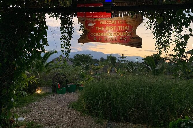 Evening Cooking Class in Organic Farm with Local Market Tour - Eating what you cooked: the included dinner moment
