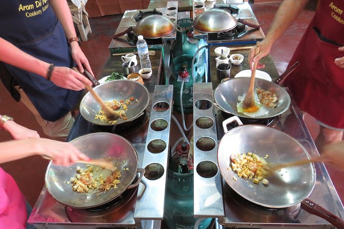 Evening Thai cooking class - How the evening class flows from market to dinner