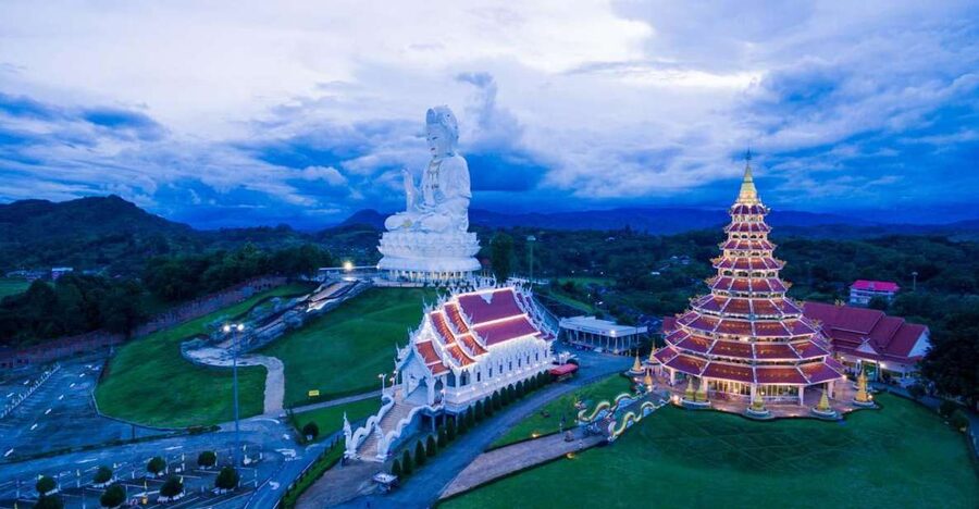 From Chiang Mai: Chiang Rai's Temples Exploration Day Trip - Meet-Up and the Start of Your Day in Chiang Mai