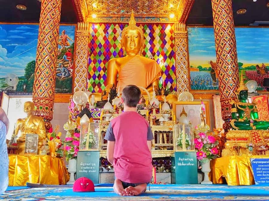 From Chiang Mai: Lamphun and Lampang Temples Tour - Lamphun and Lampang from Chiang Mai: The Quiet North Route