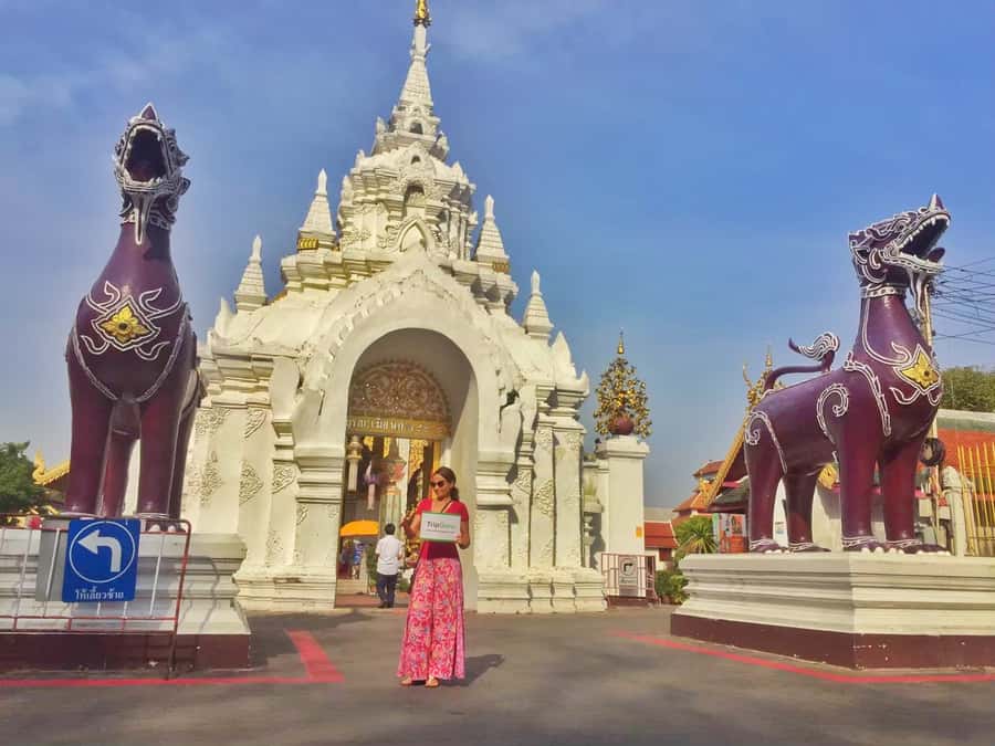 From Chiang Mai: Lamphun and Lampang Temples Tour - Lamphun Lunch Break: Where to Refuel Without Losing the Day