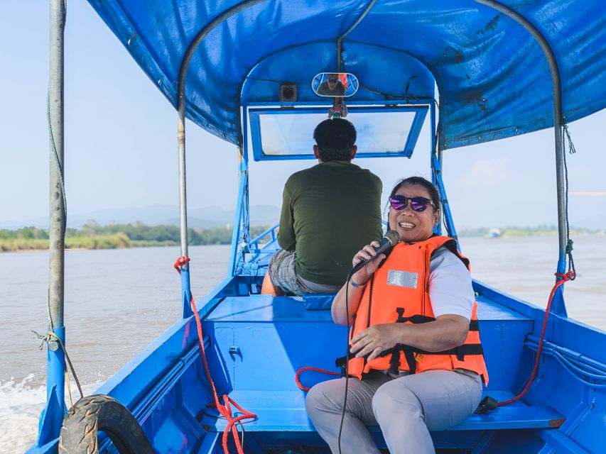 From Chiang Mai: White Temple & Golden Triangle Day Trip - Wat Rong Khun (White Temple): what to notice in the mirror façade