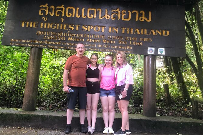 Full Day Car Hire with an English Speaking Driver in Chiang Mai - Wat Doi Suthep plus city temples: culture with a view