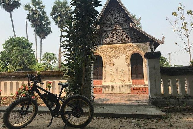 Full-day E-bike Countryside and Nam Phrae (flat-hilly, GUIDED) - The ride pace: why “own rhythm” works so well here