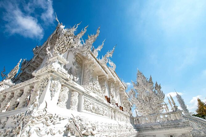 Golden Triangle, White, Black, Blue Temple Full Day Tour From Chiang Mai - Mae Kachan Hot Spring: foot soaking, not a spa day