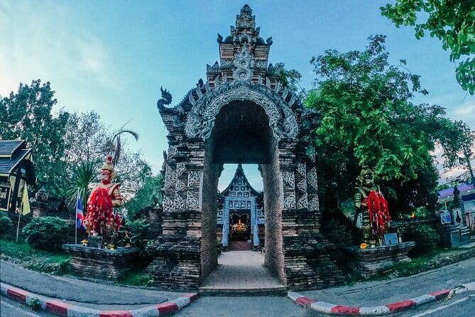 Guided Chiang Mai City Night Tour by EV Tram - The Route: Temples, Gates, and Local Markets After Dark