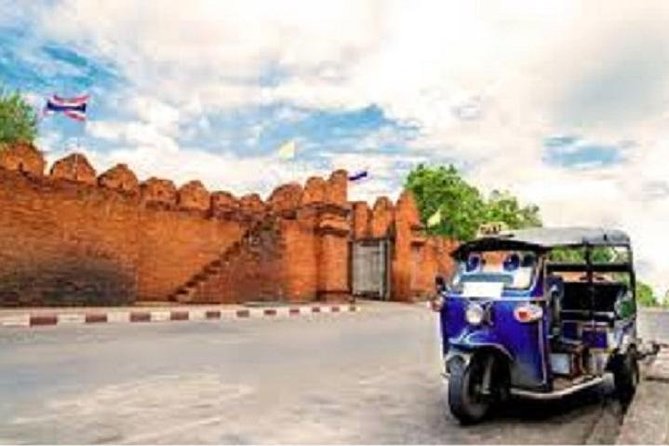 Half day Best of Chiang Mai City by Tuk-Tuk Private tours - Key Things That Make This Tuk-Tuk Tour Worth It