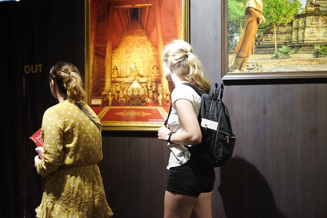 Half Day Chiang Mai City Temples & Museum Tour - Group or Private - Small Group Size: Why Nine People Changes the Experience