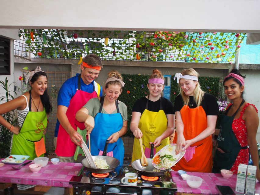 Half-Day Cooking Class with Market Tour - Cooking in a Thai Home Sweet Home