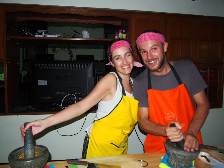 Half-Day Cooking Class with Market Tour - Hotel Pickup and the Home Kitchen Setup