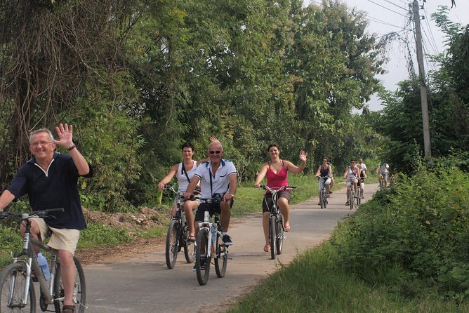 Half-Day Lanna Countryside Cycling Tour in Chiang Mai - The route rhythm: back roads, Grand Canyon Chiang Mai, and heat planning