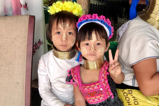 Half day Long Neck hill tribe and Hmong hill tribe village - Private Tour Energy: Guides Like Gobi, Nui, Boo, and Bee