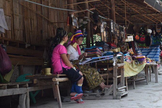 Half day Long Neck hill tribe and Hmong hill tribe village - Free Time to Explore: How to Use It Without Getting Lost