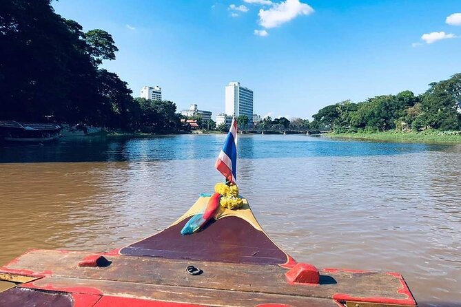 Half Day Private Chiang Mai Trishaw Ride and Mae Ping River Cruise - Samlor Trishaw Ride Through Old Lanna Streets (Plus Tha Pae Gate Photos)