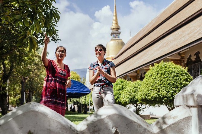 Highlights & Hidden Gems With Locals: Best of Chiang Mai Private Tour - Make the 3 hours feel easy: timing and comfort