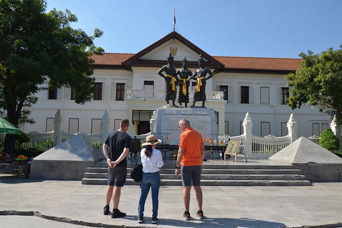 Historic Temples and City Guided Walking Tour in Chiang Mai - Why this 3-hour walking route makes sense in Chiang Mai