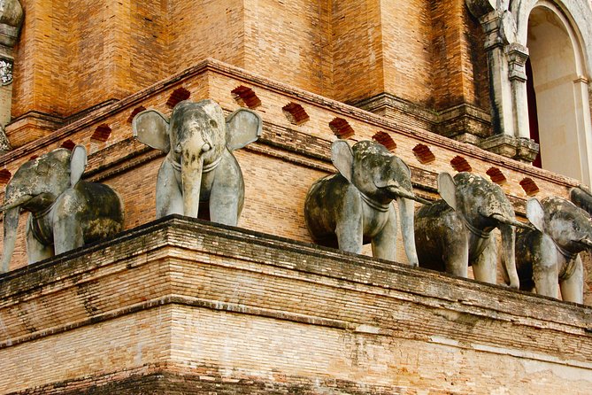 Iconic Half-Day Landmarks & Temples of Chiang Mai - Wat Phra Singh: the Lion Lord temple for the 1,500-year-old Buddha image