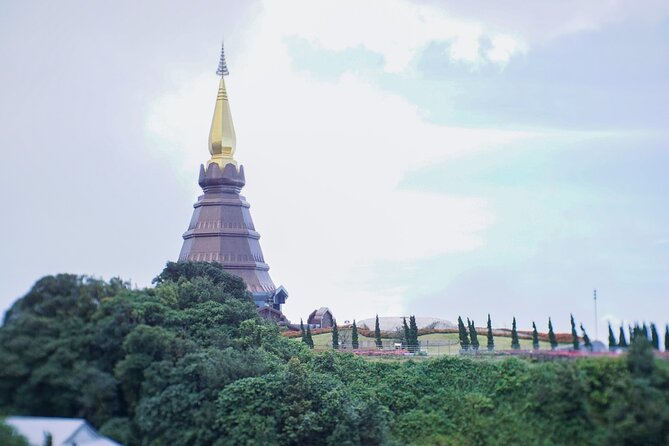 Inthanon National Park Tour with Soft Hike at Pha Dok Siew Trail - Pha Dok Seaw Waterfall hike and the Sep–Nov viewpoint advantage