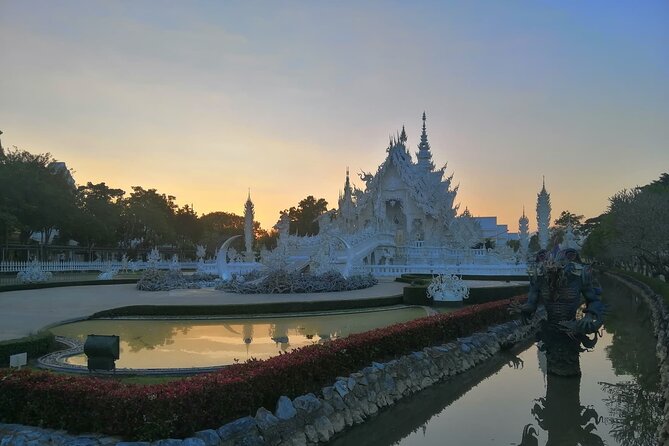 Lady Driver and Guide - Wat Sri Suphan: Thailand’s silver temple stop