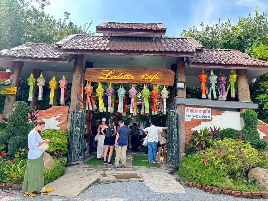 Lalita Cafe & Chiang Rai Temple(White+Blue) from Chiangmai - Best way to enjoy each stop (without feeling rushed)