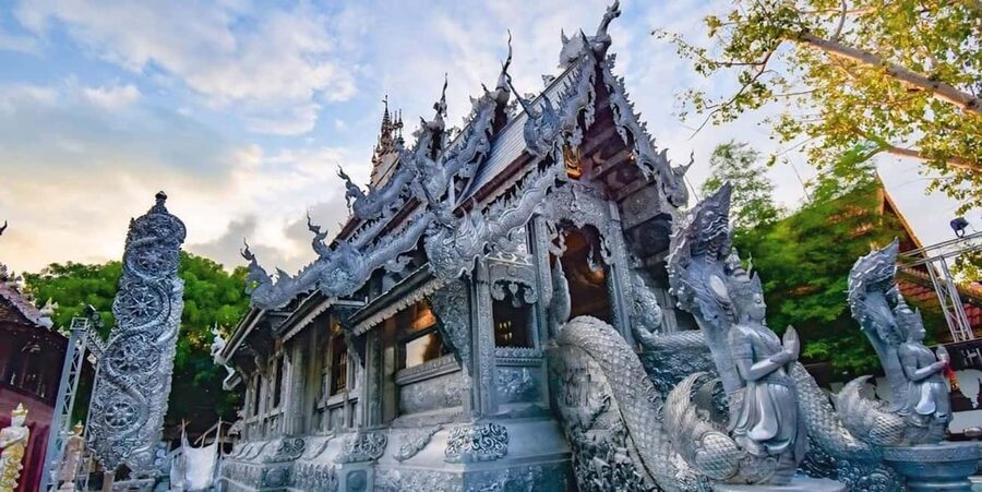 Long Neck Village, Silver Temple & Chiang Mai Top Sites - Karen Padaung Long Neck Village: Weaving, History, and Patronage
