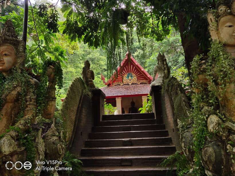 Monk trails hike, Wat Phalat, Monk chanting, Wat Doi Suthep. - Key things to know before you go