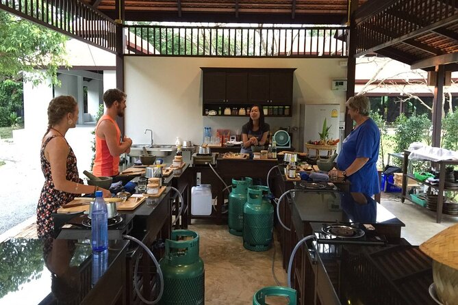 Morning Cooking Class in Traditional Pavilion with Beautiful Garden - Chiang Mai - Price and Logistics: Is $50.50 Good Value for 4 Hours?
