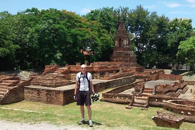 No.1 Chiang Mai: 4-Hour ancient city "Wiang Kum Kam" Cycling Tour - Thai-Style Lunch That Doesn’t Feel Like a Random Stop