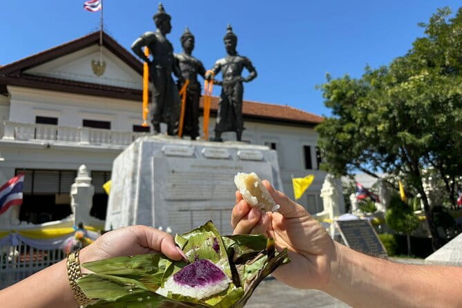 Old Town Chiang Mai Food Tour with 10+ Local Dishes Tastings - Key highlights you’ll feel right away