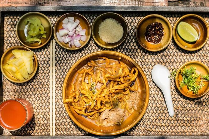 One Day Highlight of Chiang Mai - Khao Soi at a Thai farmer’s home, plus snack breaks