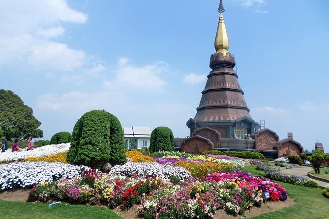 One Day Inthanon National Park (Private Tour) - Getting to the top: Doi Inthanon and the view at altitude