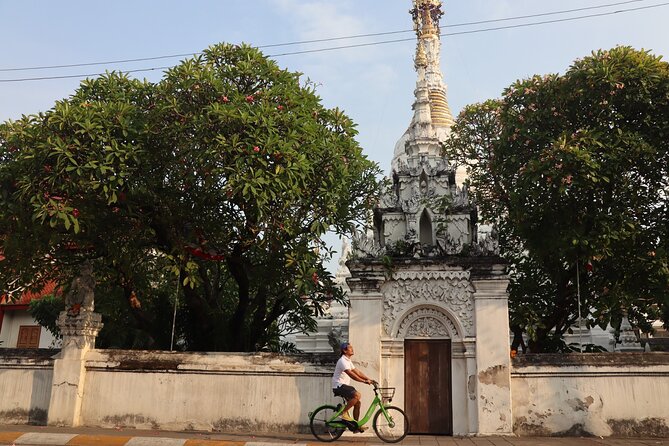Private Chiang Mai Half-Day Bike Tour - Safety and comfort: you’re biking with real road traffic