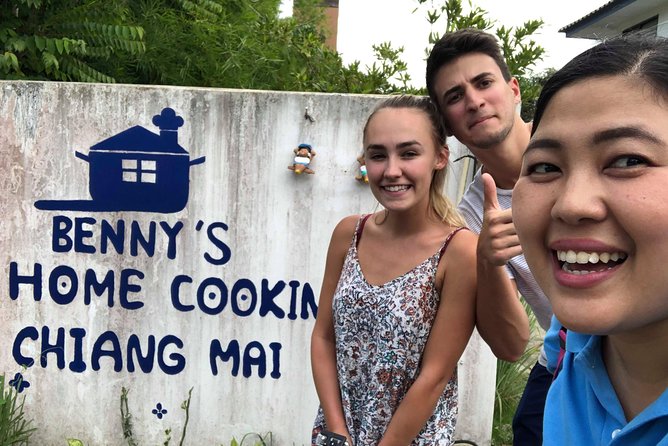 Private Dinner Cooking Class with Benny in Chiang Mai - The Organic Garden and Rice Paddy Stop: Where Ingredients Start to Make Sense