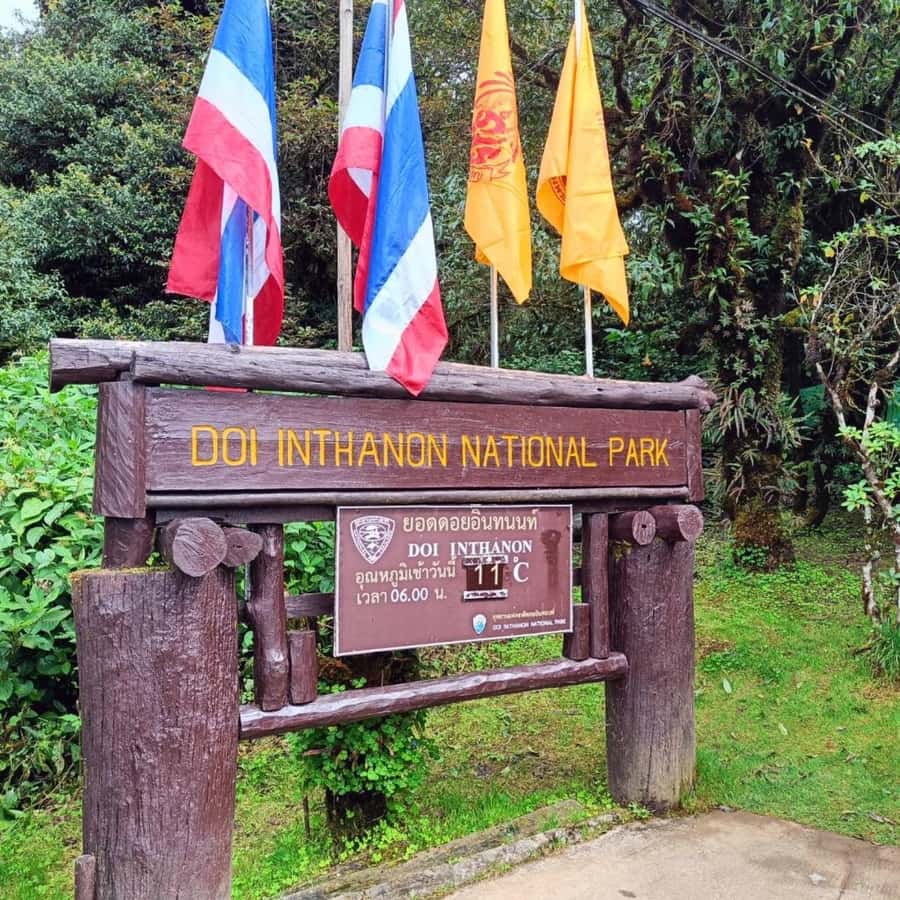 Private Doi Inthanon National Park Sightseeing Day Tour - Lunch and the Food Reality on a Fixed Route