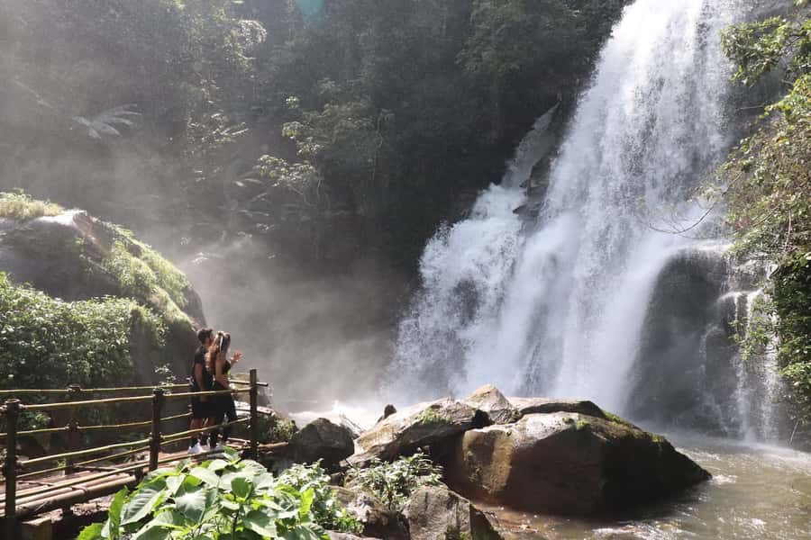 Private Doi Inthanon With Trekking Pha Dok Siew Nature Trail - Key highlights at a glance