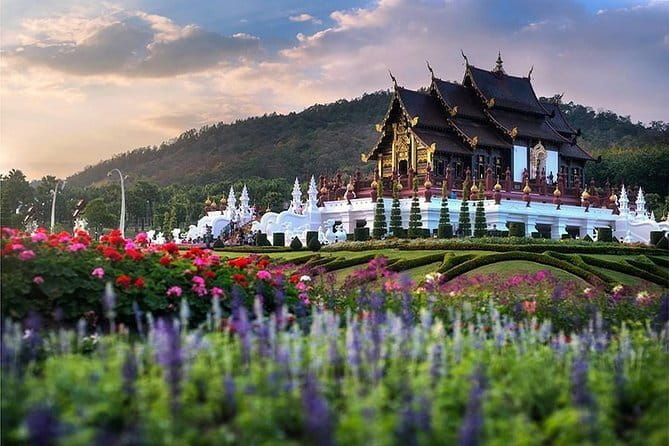 Private Doi Suthep Temple Handicraft Center and Sticky Waterfall - Food and Timing: An 8-Hour Day You Can Still Enjoy