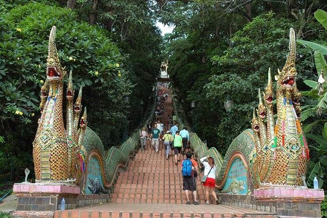 Private Tour: Chiang Mai City and Temples - Wat Suan Dok: small memorial chedis and royal family remains
