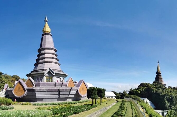 Private Tour Doi Inthanon And Trekking Nature Trail, Chiang Mai - Hmong market time and what you’re looking at
