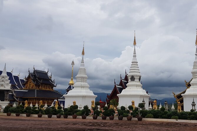 Private tour] Perfect day! Sticky waterfall + ChiangDao Cave + Wat BandenTemple - Wat Ban Den: a big Northern temple complex that’s worth the hour