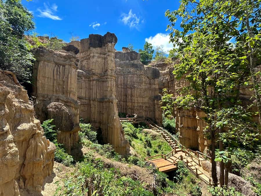 Private Tour Pha Chor Canyon & Doi Inthanon National Park - Why this tour pairs Pha Chor Canyon with Doi Inthanon