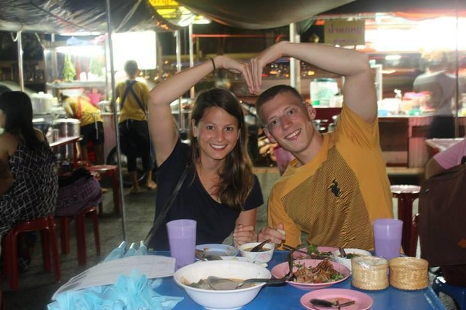 Small-Group Chiang Mai Evening Street Food Tour - Night Market 1: learning flavors while you eat